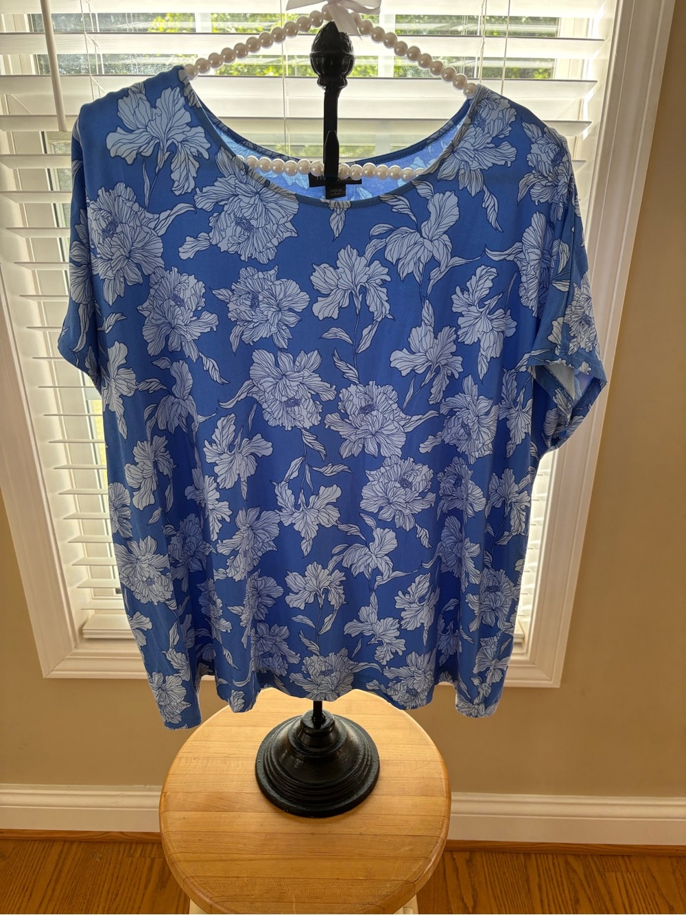 J. Jill Blue Floral Short-Sleeve Tee